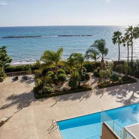 Apartament Superior Seaview Beachfront *