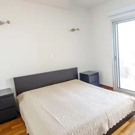 Superior Seaview Beachfront 레메소스