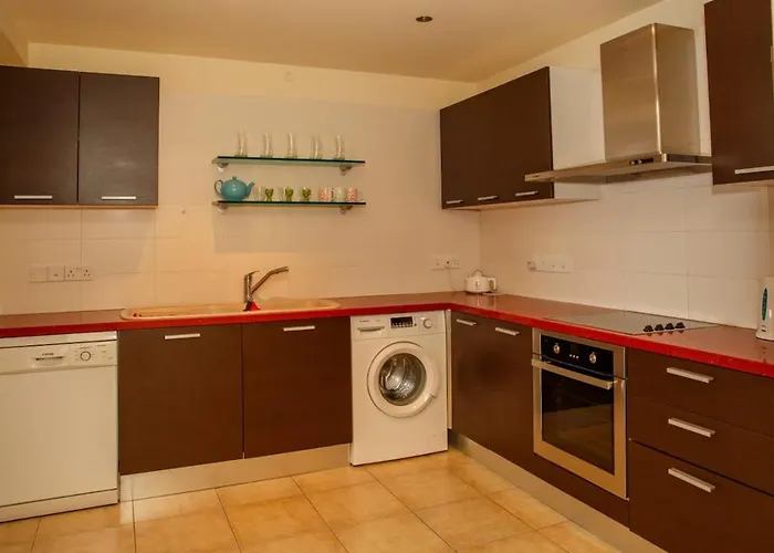 Superior Seaview Beachfront Appartement