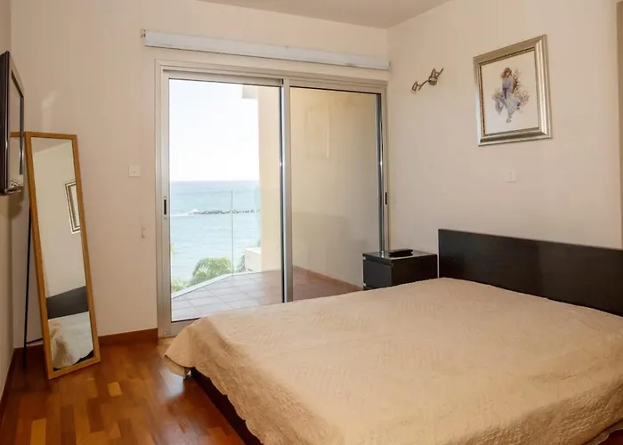 Apartment Superior Seaview Beachfront